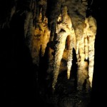 Пештери во сливот на Беличка река (Белешница)