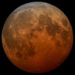 Денес не очекува астрономски спектакал: Целосно затемнување на Месечината (крвава супермесечина)