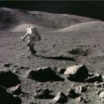 И по 50 години од првото човечко спуштање на Месечината, дел од луѓето се скептични дека тоа се случило!