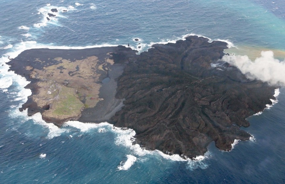 Нишиношима – новиот остров на картата на светот!